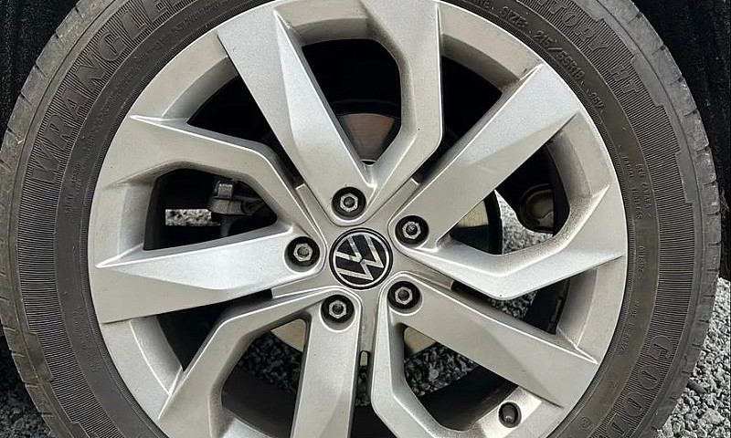 Volkswagen Taos Comf...