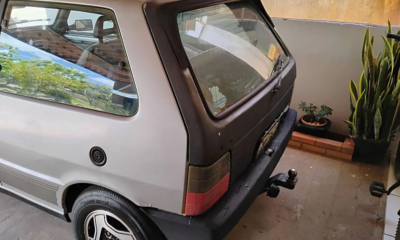 Fiat Uno 1.6R Mpi / ...