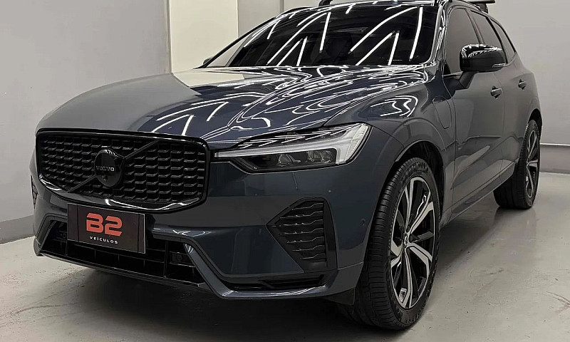 Volvo Xc-60 T-8 Ulti...