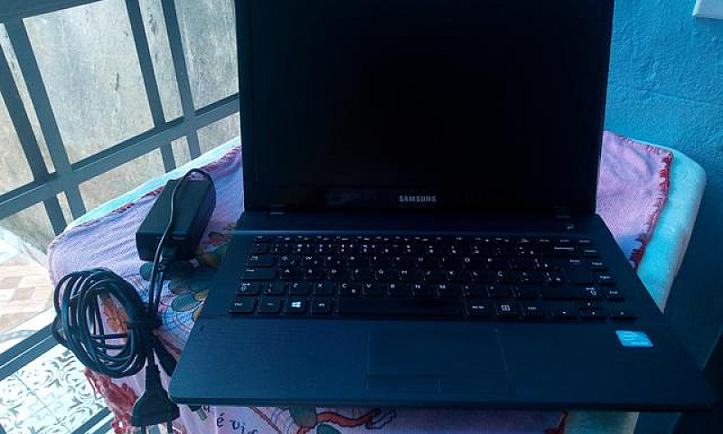 Notebook Sansung Int...