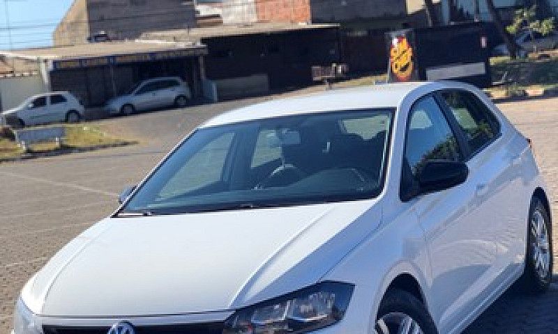 Volkswagen Polo Mpi...