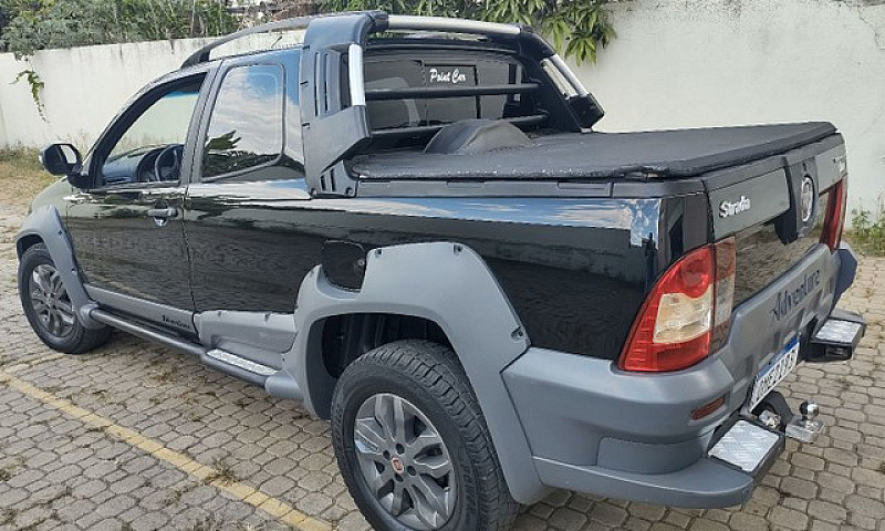 Fiat Strada Cd Locke...