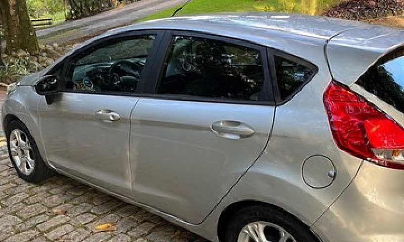 New Fiesta Ha Se 1.6...