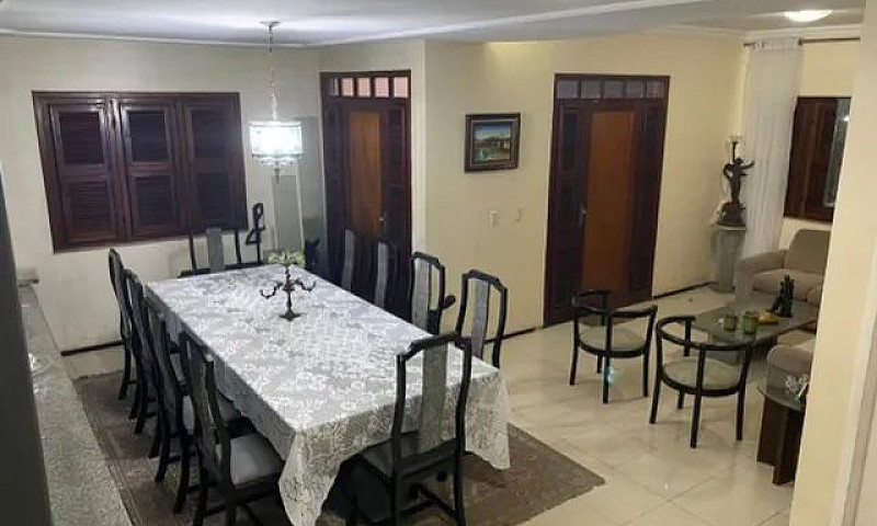 Vendo Casa Com 5 Suí...