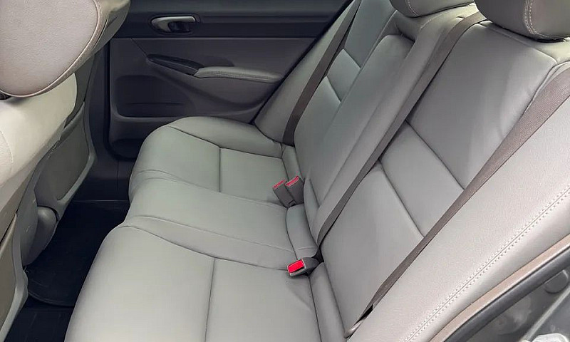 Honda Civic Sedan Lx...