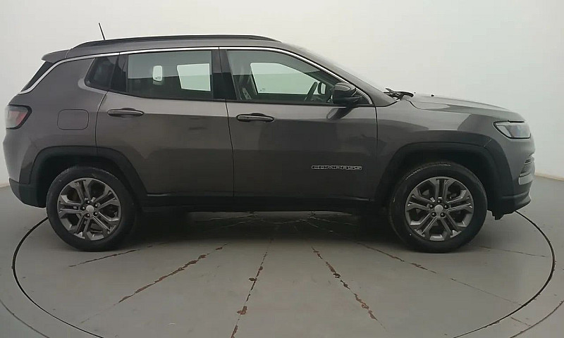 Jeep Compass 2024 1....