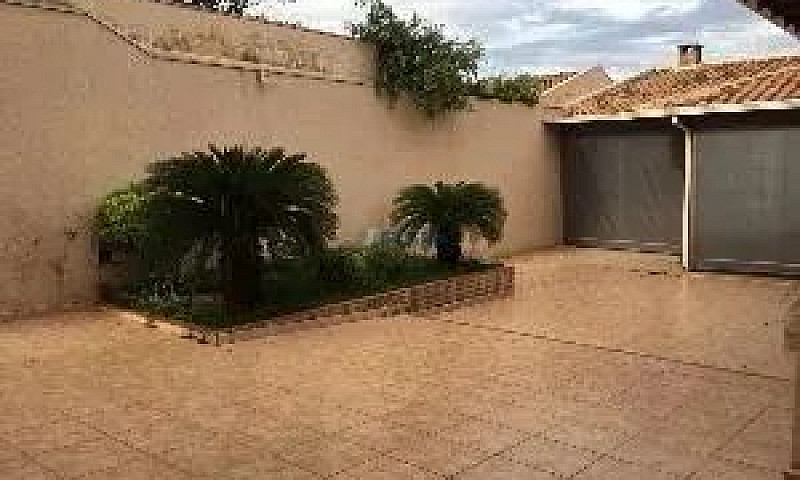 Casa 4 Dorm. Sendo 1...