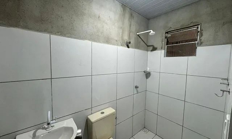 Galpão Comercial Dis...