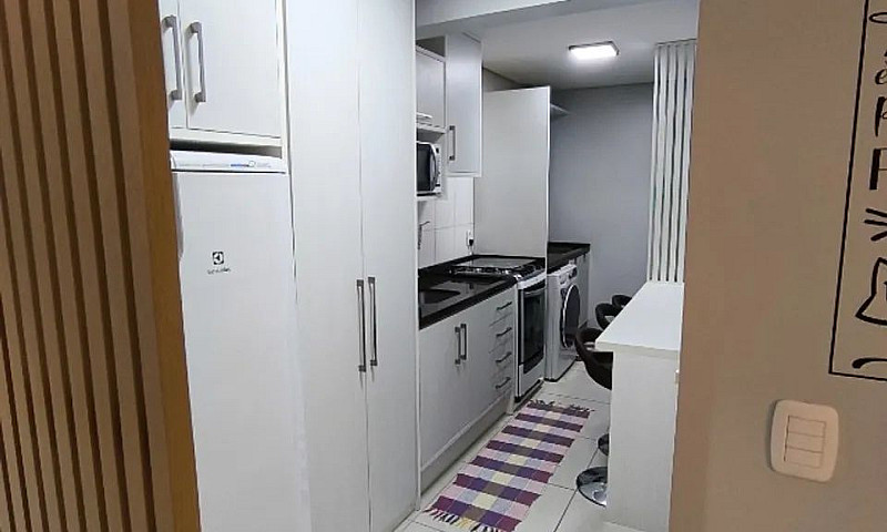 Apartamento Com Vist...