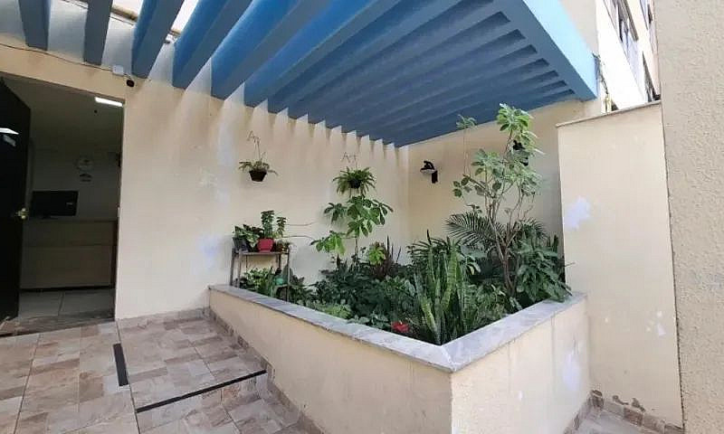 Apartamento Pronto P...