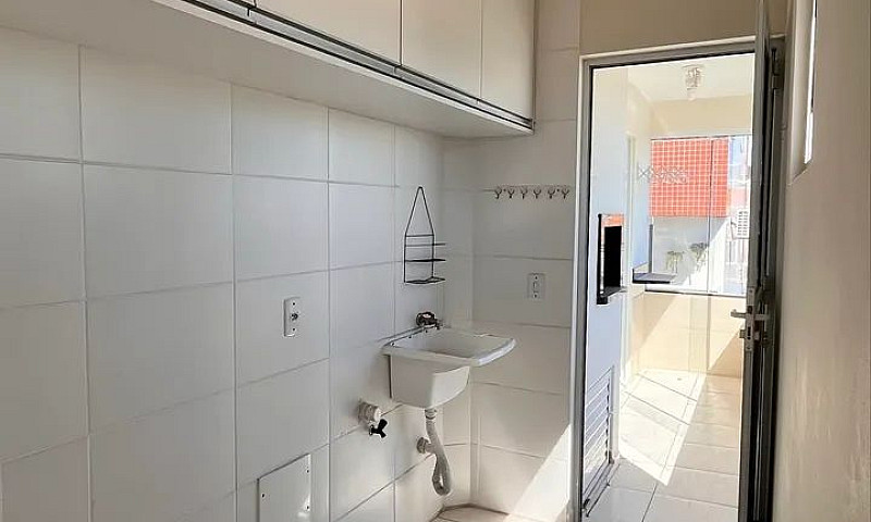Apartamento Semi Mob...