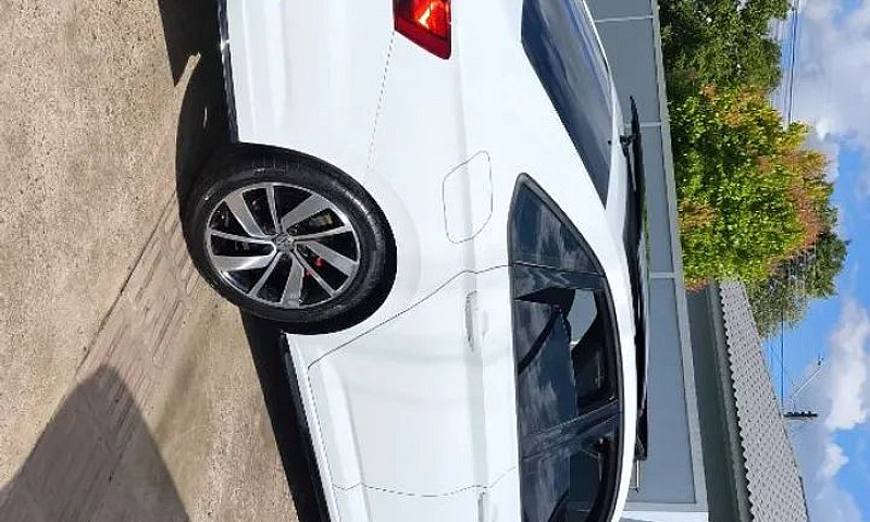 Volkswagen Jetta Gli...