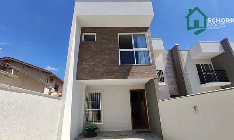 Casa Com 3 Dormitóri...
