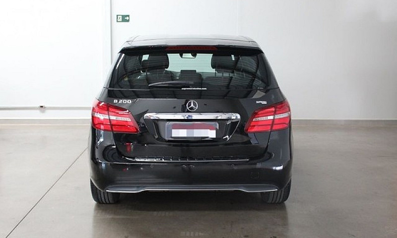 Mercedes B200 7G Tro...