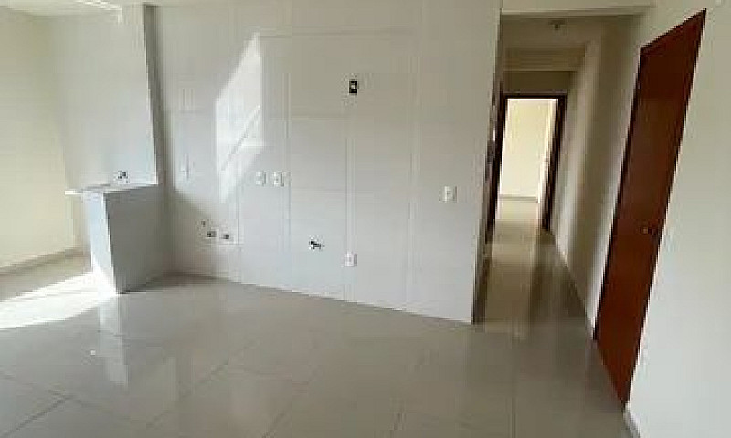 Apto 2 Quartos Cambo...
