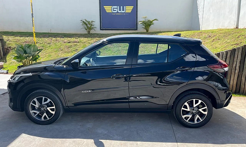 Nissan Kicks Sense 1...