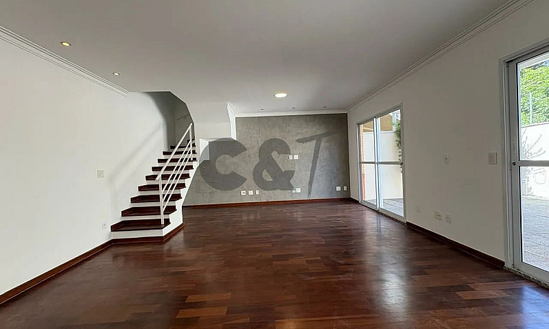 Casa De Condomínio -...
