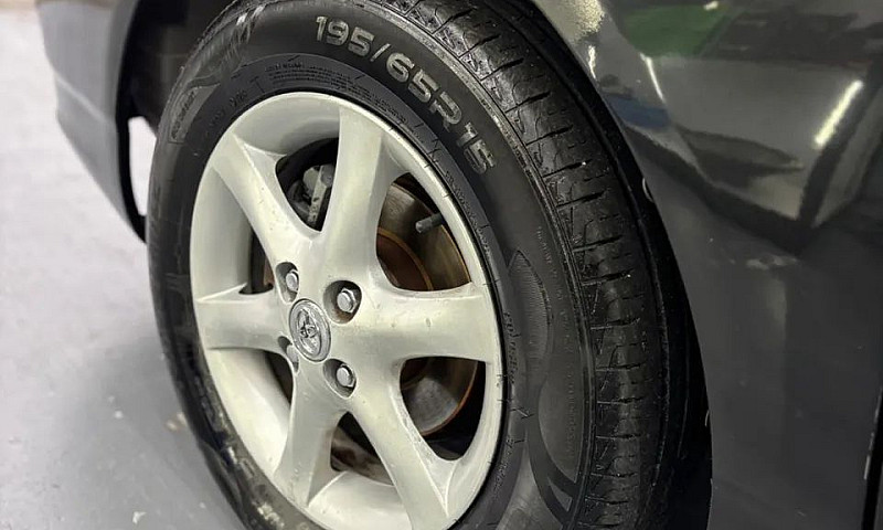 Toyota Corolla Xei 1...