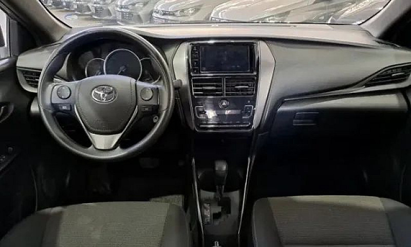 Toyota Yaris Xl 1.5 ...