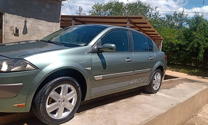 Vende Um Renault Meg...