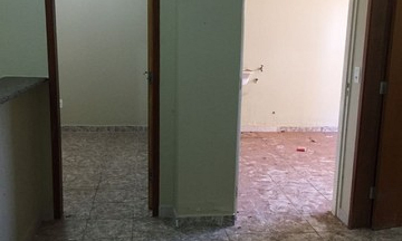 Apartamento De 02 Qu...