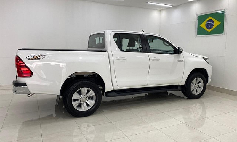 Toyota Hilux Srv 201...