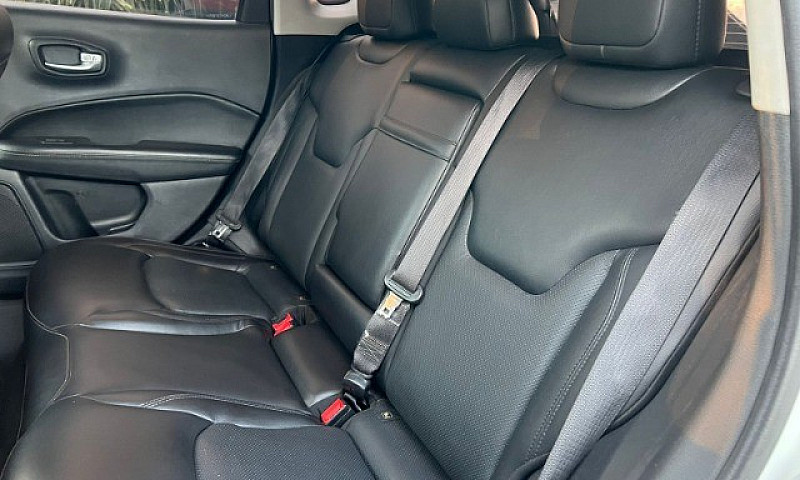 Jeep Compass Longitu...