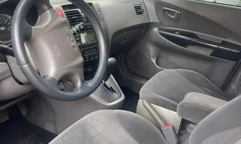Hyundai Tucson 2012...
