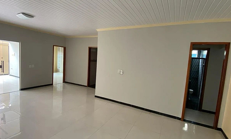 Aluga-Se Excelente C...