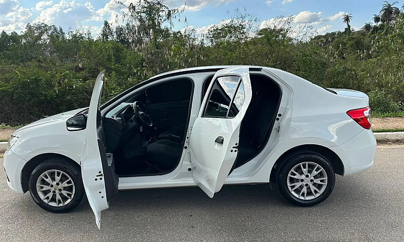 Renault Logan Life F...