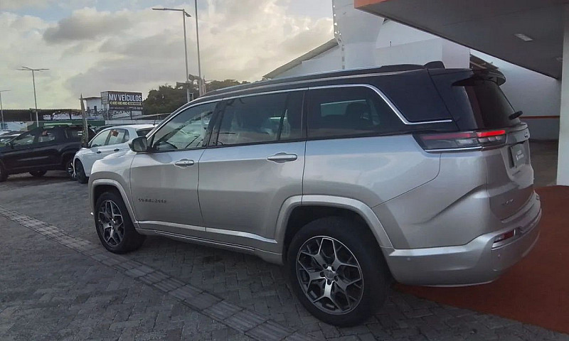 Jeep Commander 2023 ...