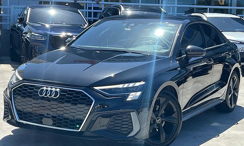 Audi A3 Sedan S-Line...