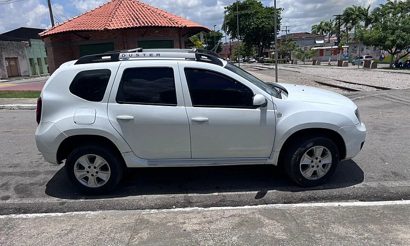 Renault Duster Dakar...