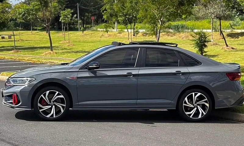 Volkswagen Jetta Gli...