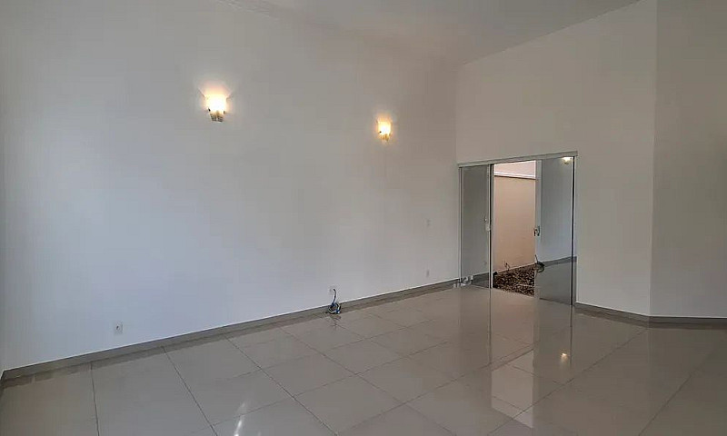 Casa De Condomínio P...