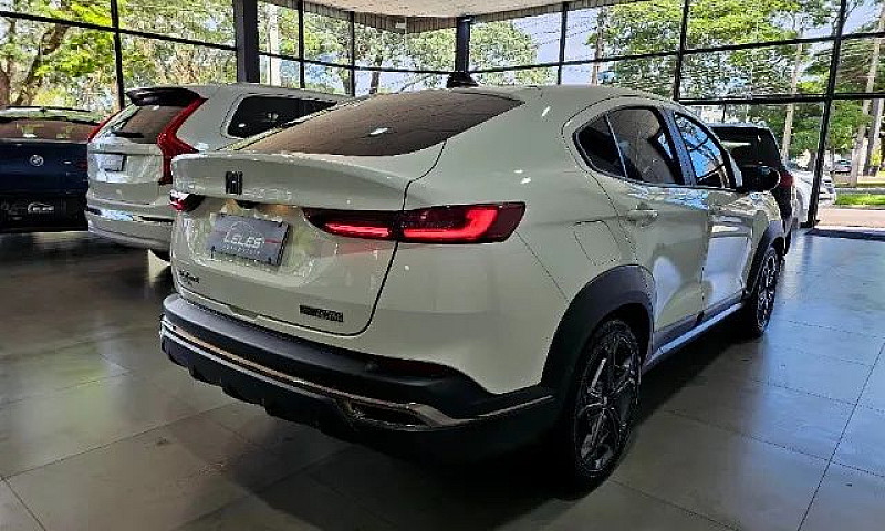 Fiat Fastback Limite...