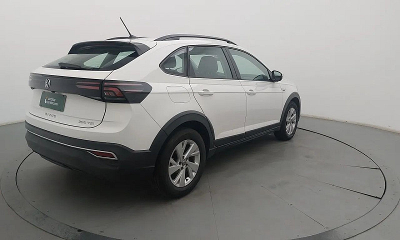 Volkswagen Nivus Com...