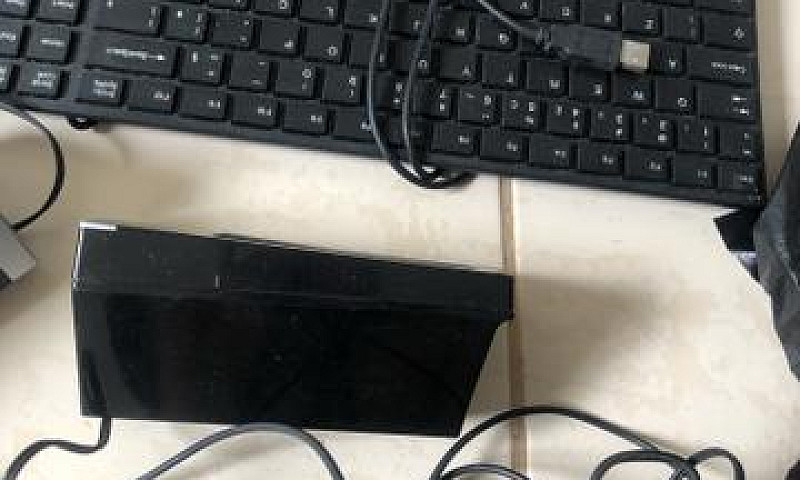 Monitor, 2 Teclados,...