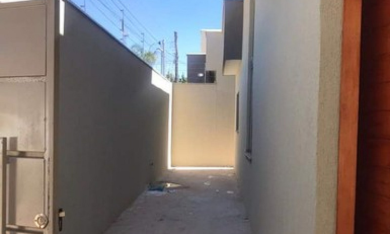 Casa Com 3 Quartos...