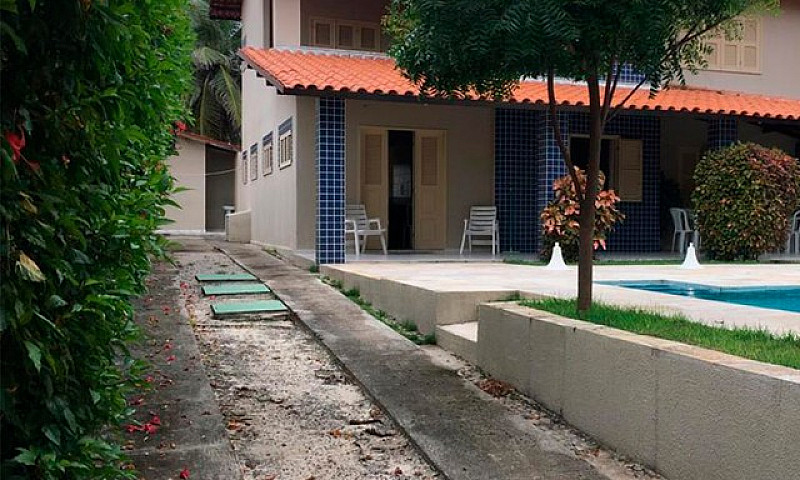 Alugo Casa No Cumbuc...