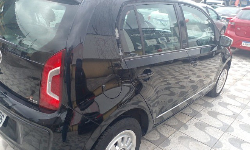 Volkswagen Up 2015 1...
