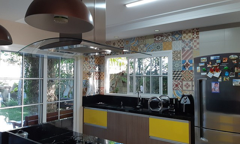 Casa Para Venda Poss...