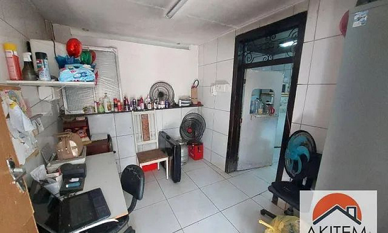 Casa Com 2 Dormitóri...
