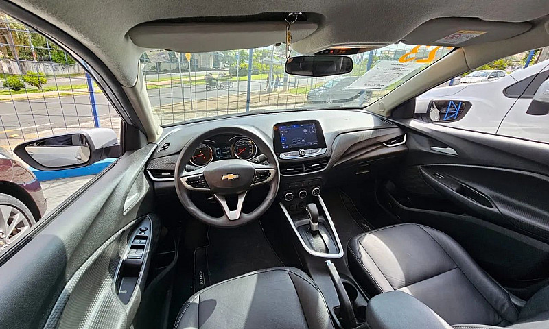 Chevrolet Onix Plus ...