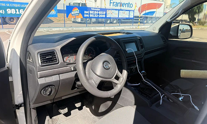 Volkswagen Amarok Cs...
