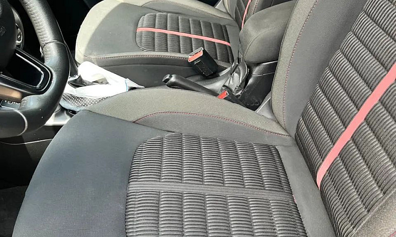 Fiat Toro Freedom 2....