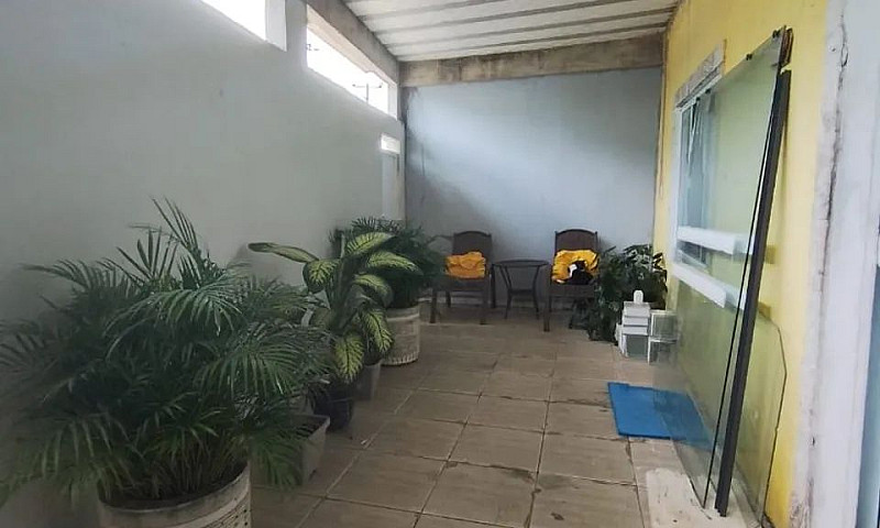 Alugo Casa Com  1 Qu...