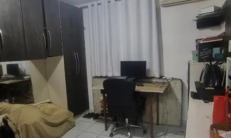 Apartemento Semi-Mob...