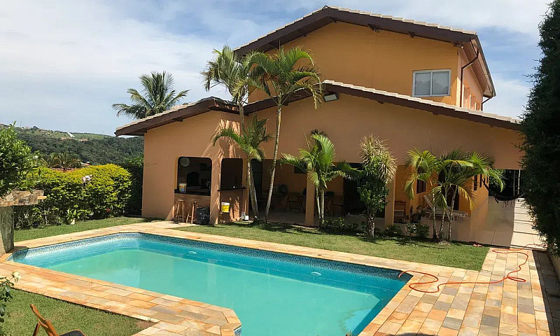 Casa De Condomínio P...
