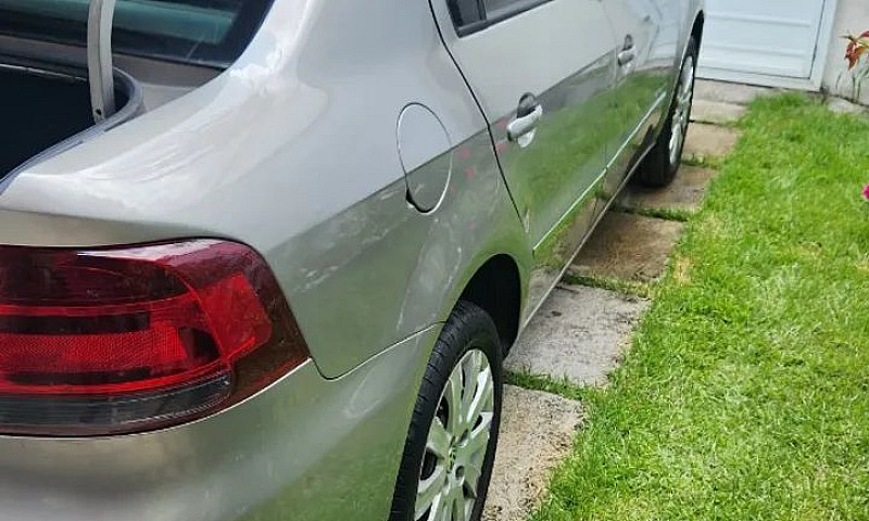 Volkswagen Voyage Co...